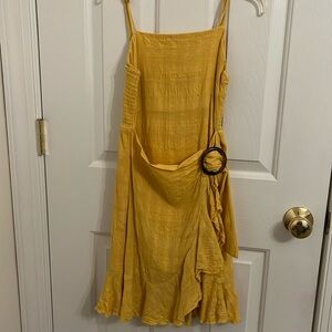 Yellow dress